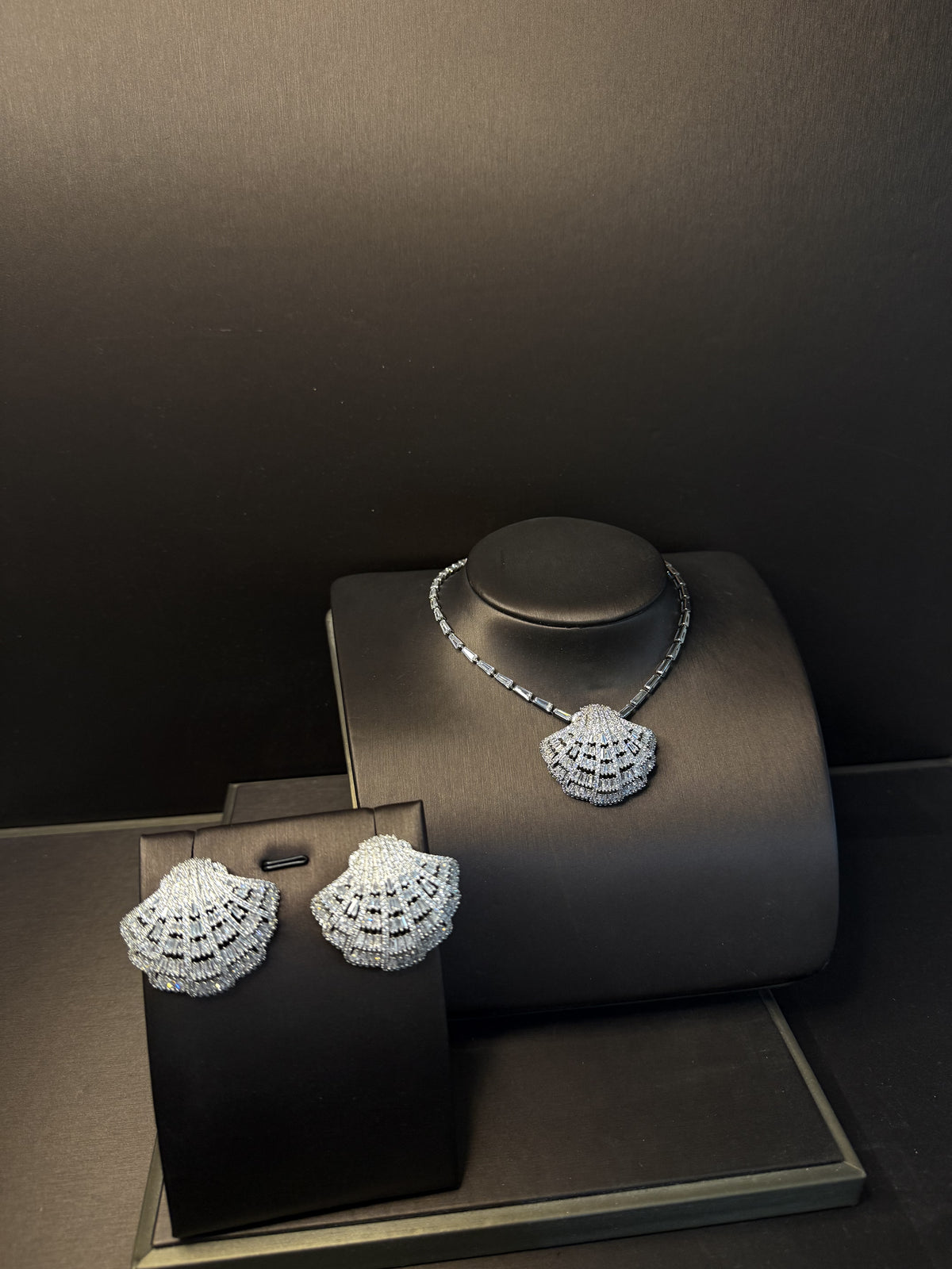 Hissa Jewellery collection